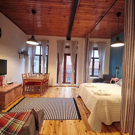 Studio At The Heart Of Taksim *