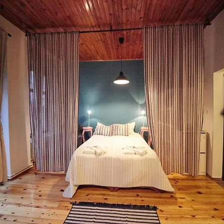 Studio At The Heart Of Taksim